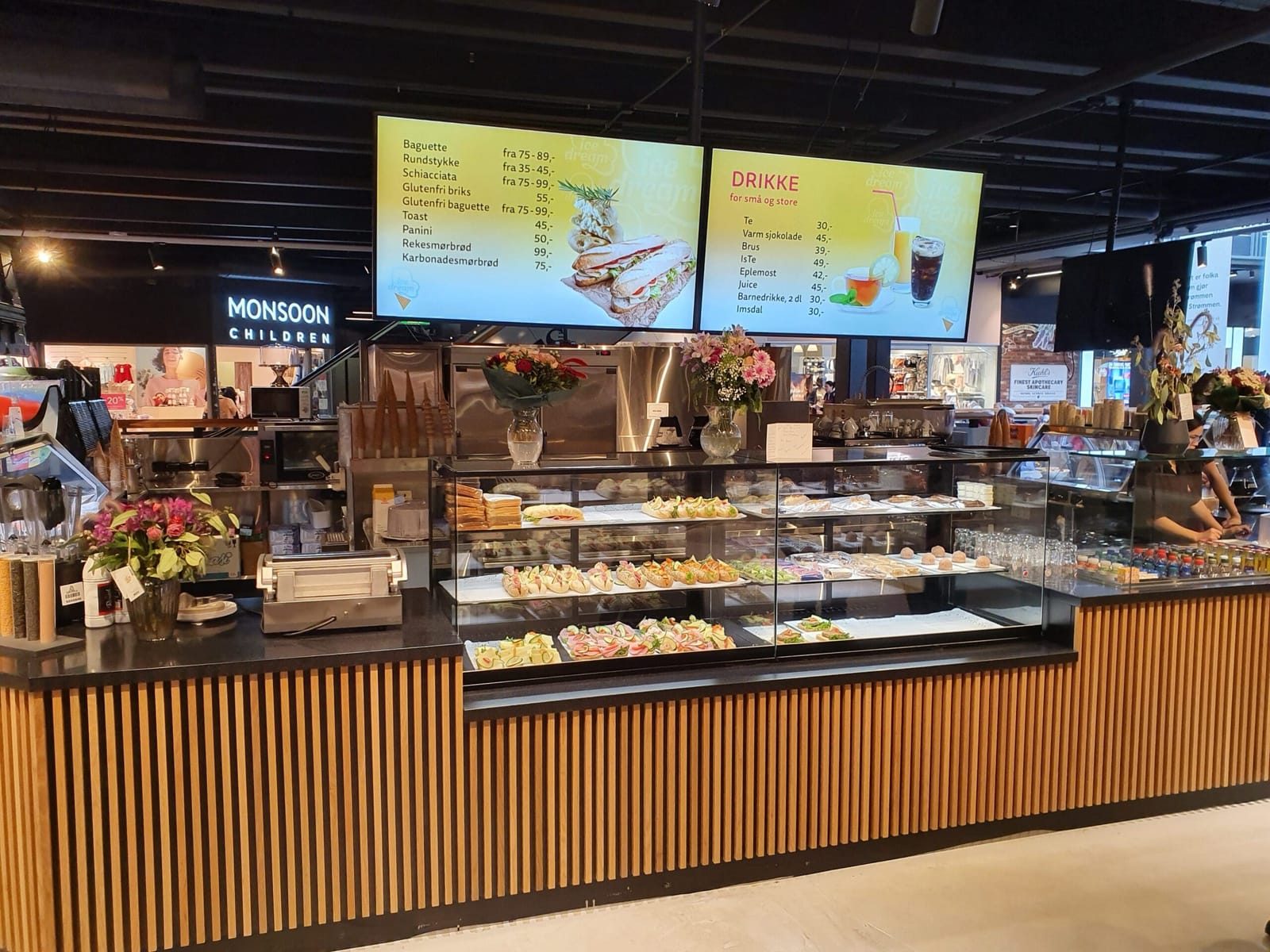 Signage – Ice dream AS